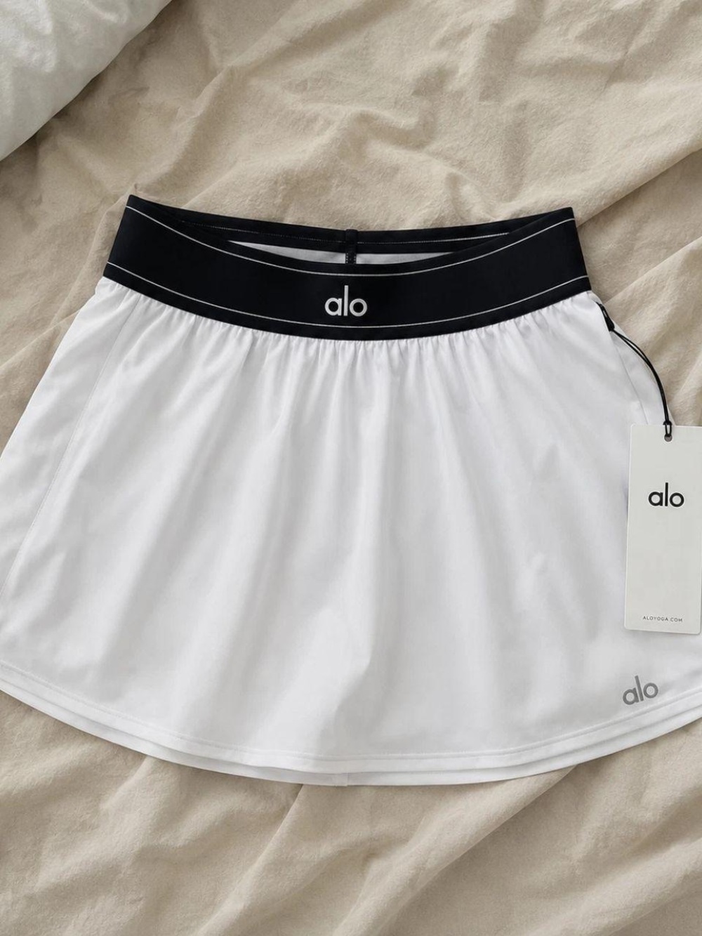 ALO Yoga White Skort with Black Waistband